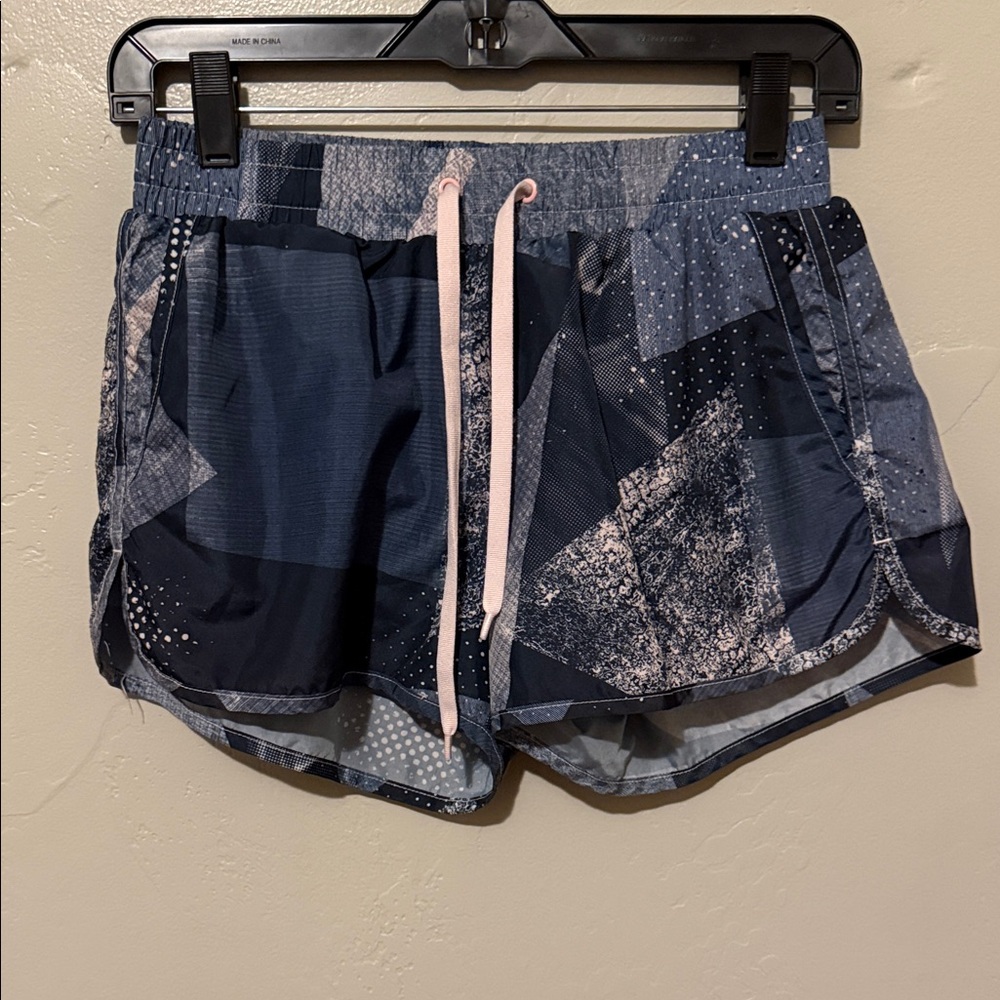 Zyia Active Women's Athletic Shorts in Navy and Pink Medium